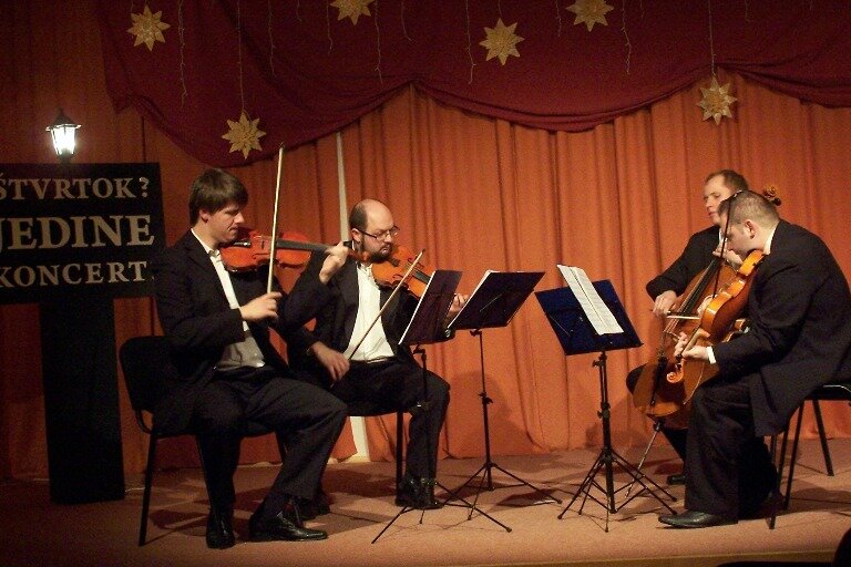 Štvrtok? Jedine koncert! Laugaricio Quartet